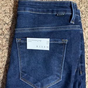 Risen High Rise basic flare jeans 15/32w